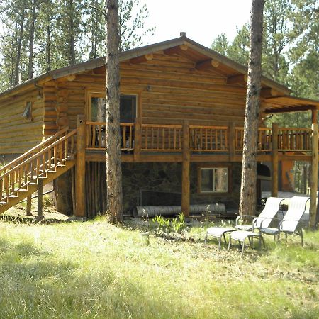 Trails End Lodge Къстър Екстериор снимка