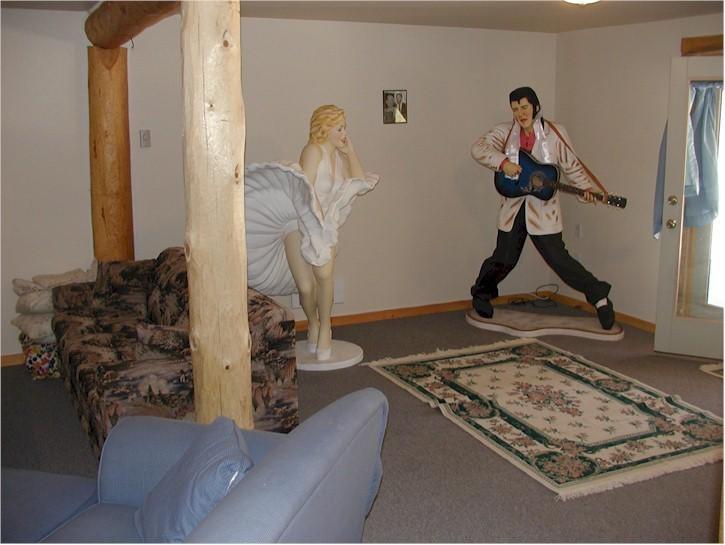 Trails End Lodge Къстър Стая снимка